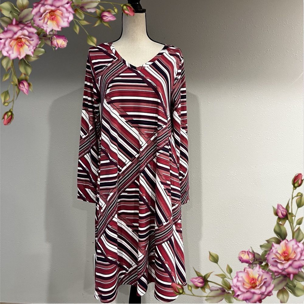 LuLaRoe‎ Emily Long Sleeve V-Neck Striped Print A-line Swing Midi Dress
